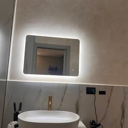 Astrum 4* كوزنسا